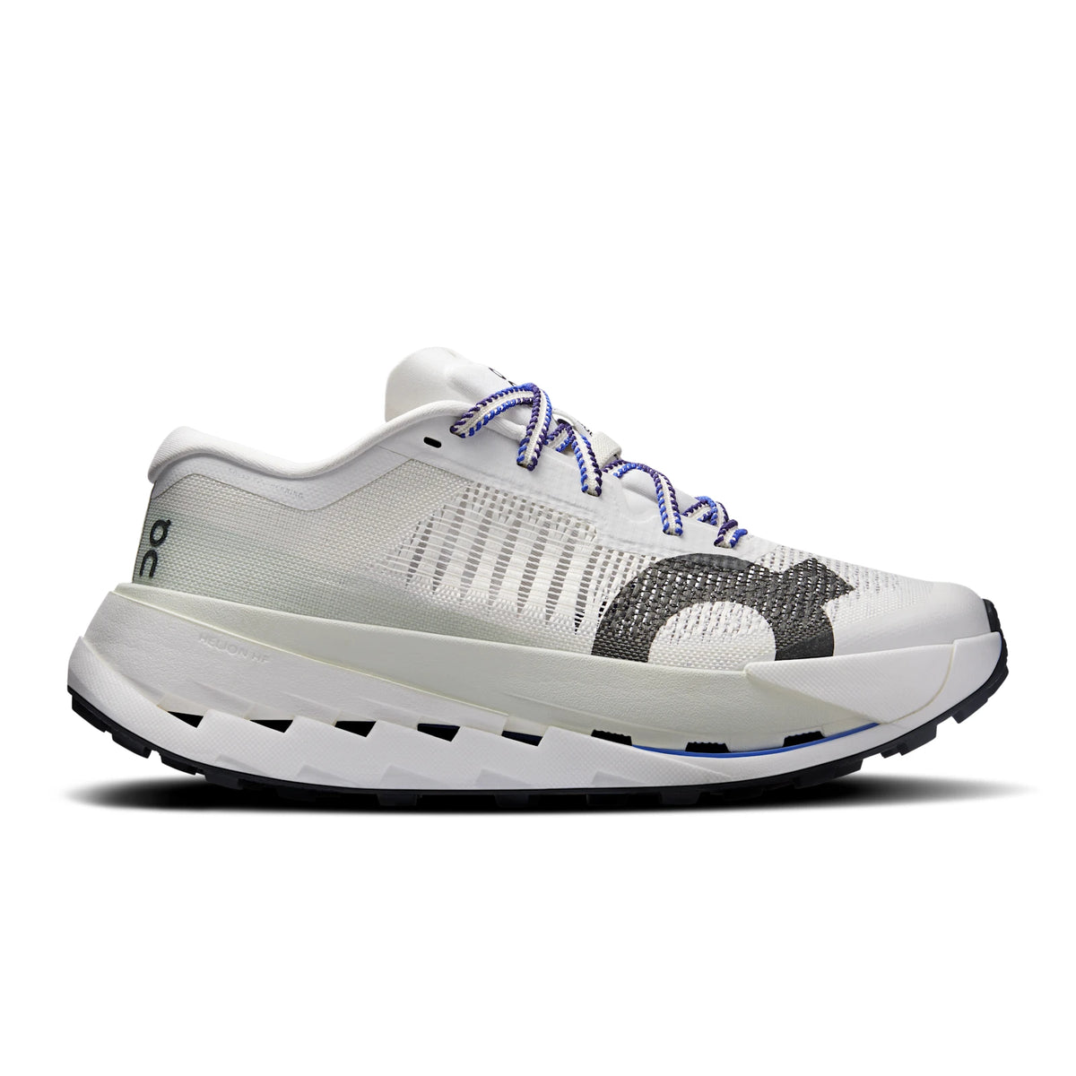On Cloudultra Pro Women's - Ivory/Iceberg