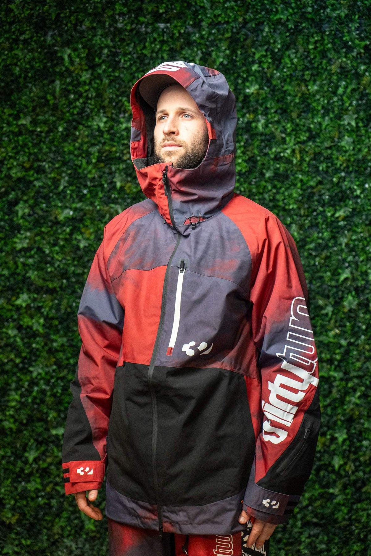 ThirtyTwo Lashed Jacket - Men's | Refined Performance Aesthetic: The New Lashed Jacket with 32 REPEL 15K Fabrication and Balanced Breathability