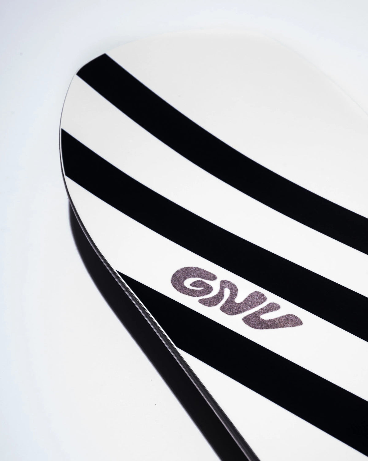 GNU Barrett Snowboard 2027 - detail
