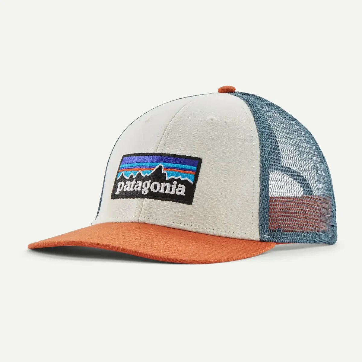 Patagonia P-6 Logo LoPro Trucker Hat – White with Redtail Rust - WHITE/REDTAIL RUST