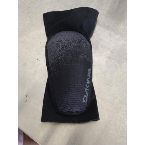 Used Dakine Slayer Biking Protection Knee Pads, Black, Medium - Dakine - Ridge & River