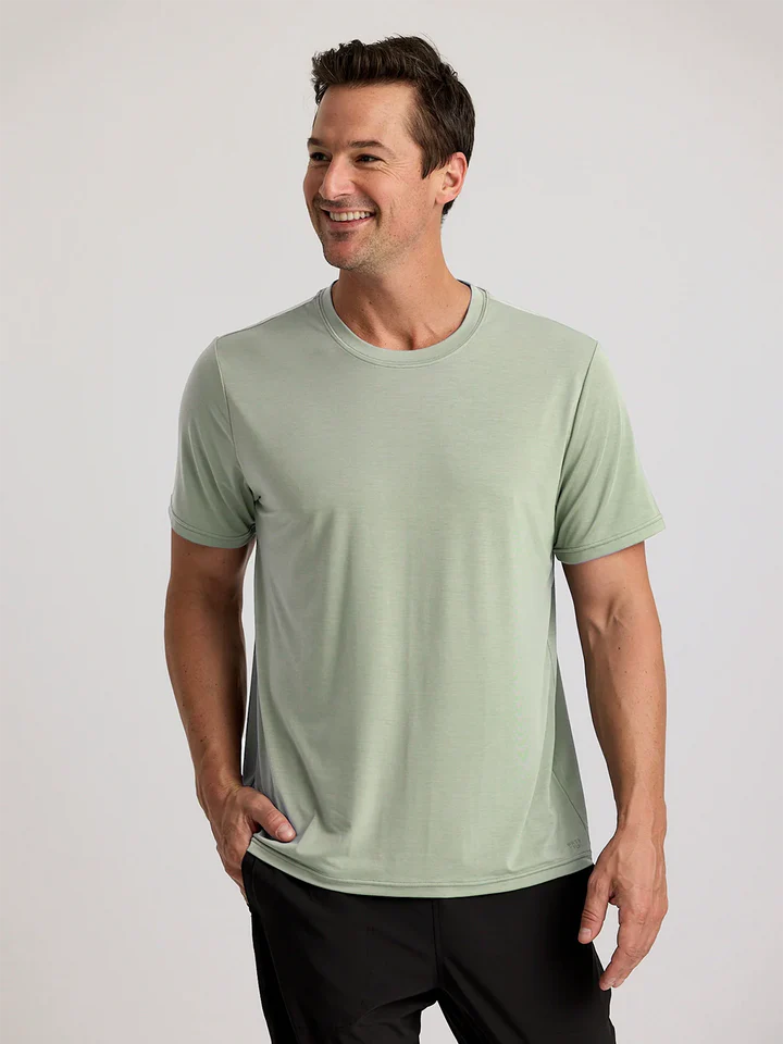 Free Fly Men's Elevate Lightweight Tee – Breathable & Performance-Driven