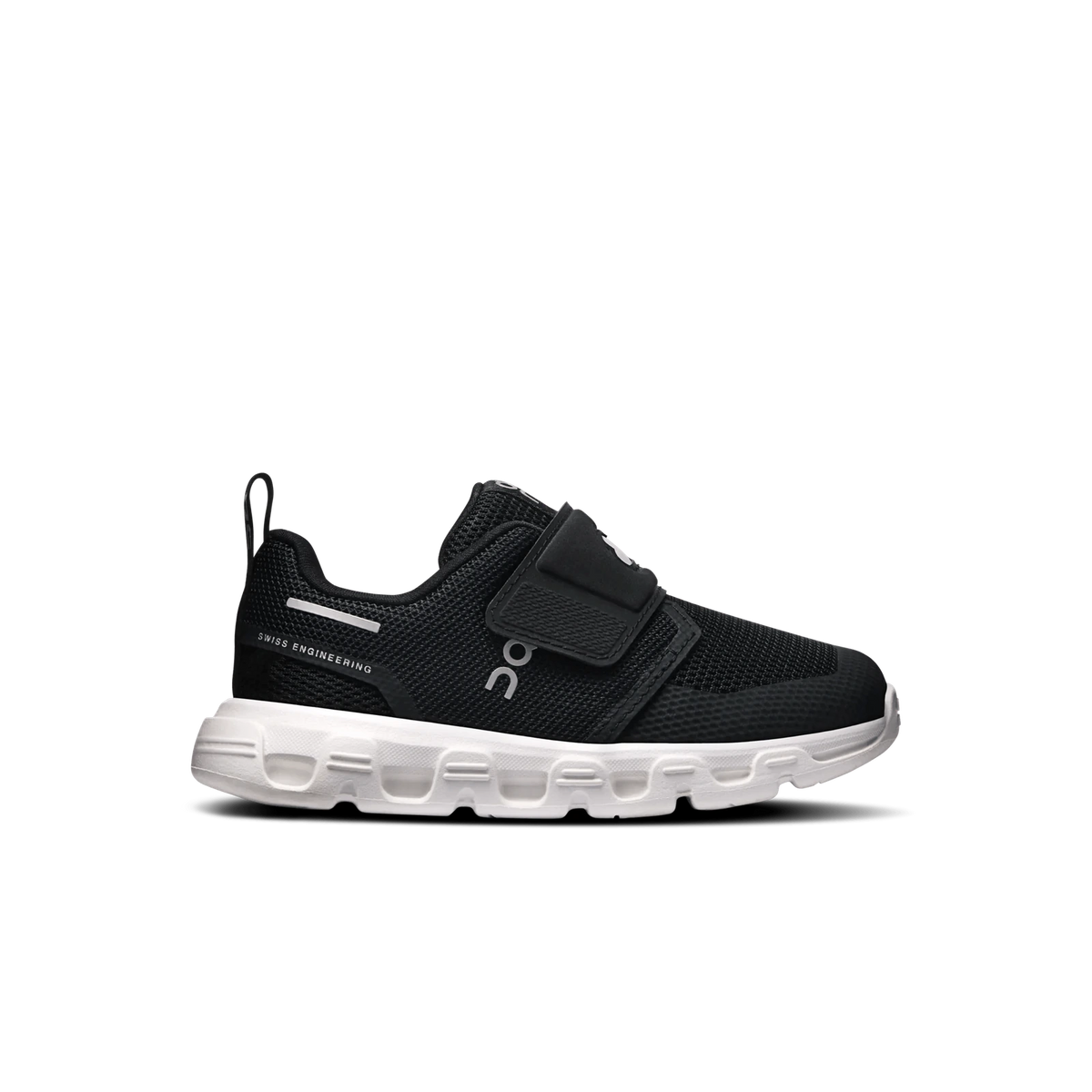 On Cloud Dash Kids' BLACK/WHITE