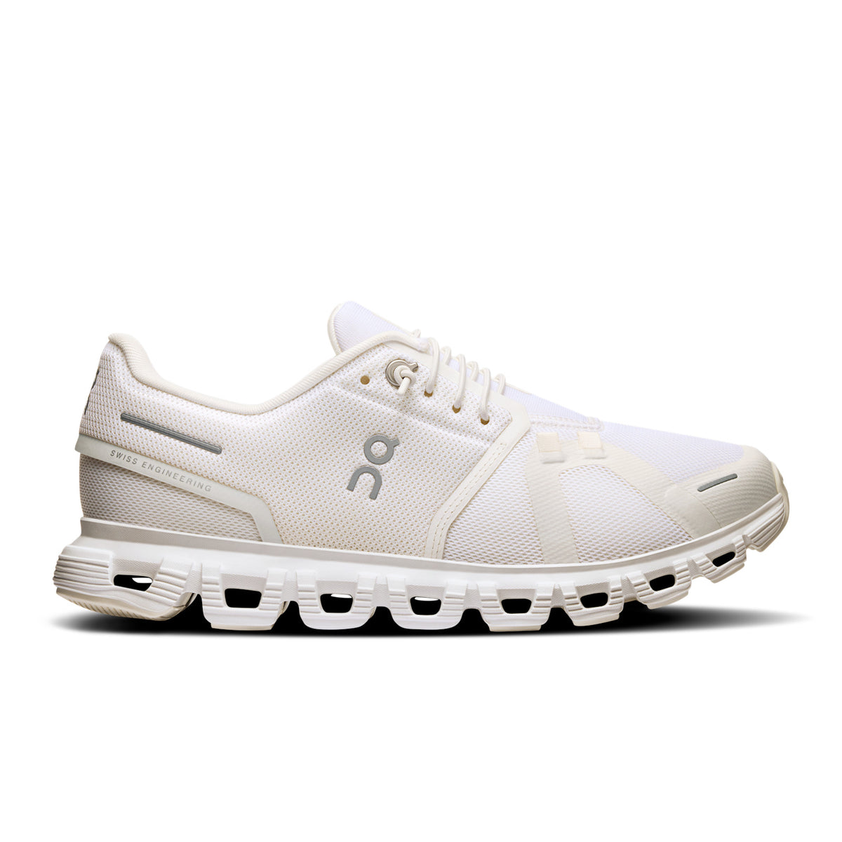 On Cloud 6 Women's running shoe in White/White