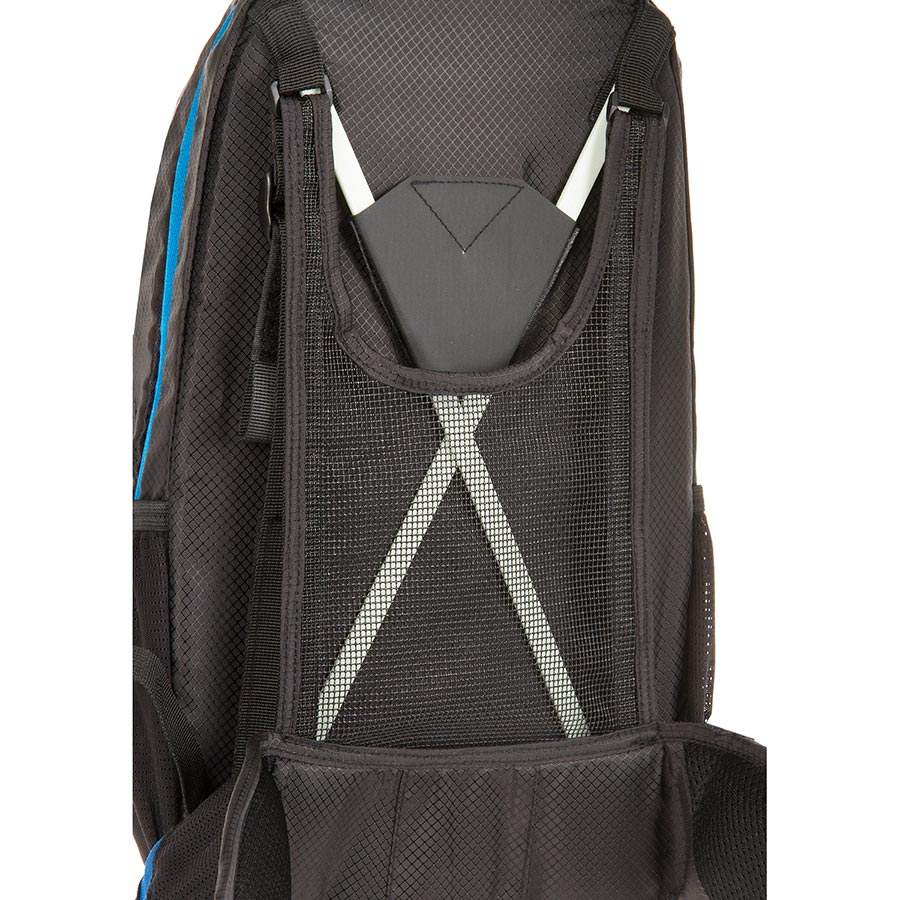M-Wave Rough Ride 15L Hydration Bag w/o Bladder: All-Weather Backpack with Rain Cover & Insulated Compartment