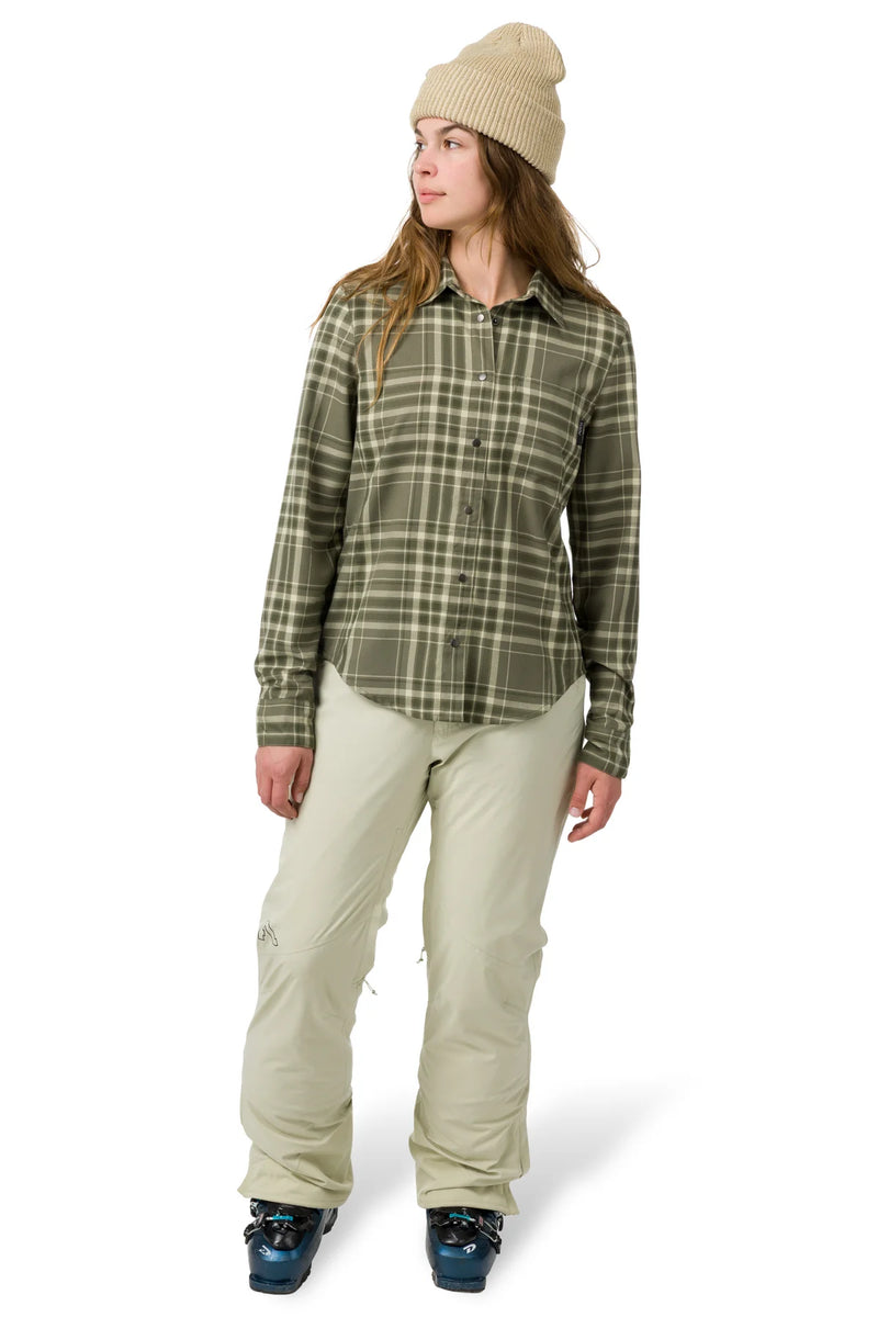 FlyLow Daisy Pants - Women's 2026 | Warmth and Style for Cold-Weather Skiers