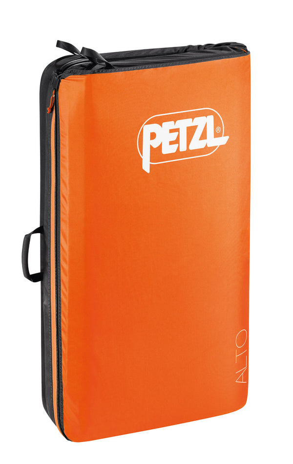 Petzl Alto Crashpad for Bouldering | Durable, Compact Crashpad with Advanced Cushioning and Convenient Carrying System