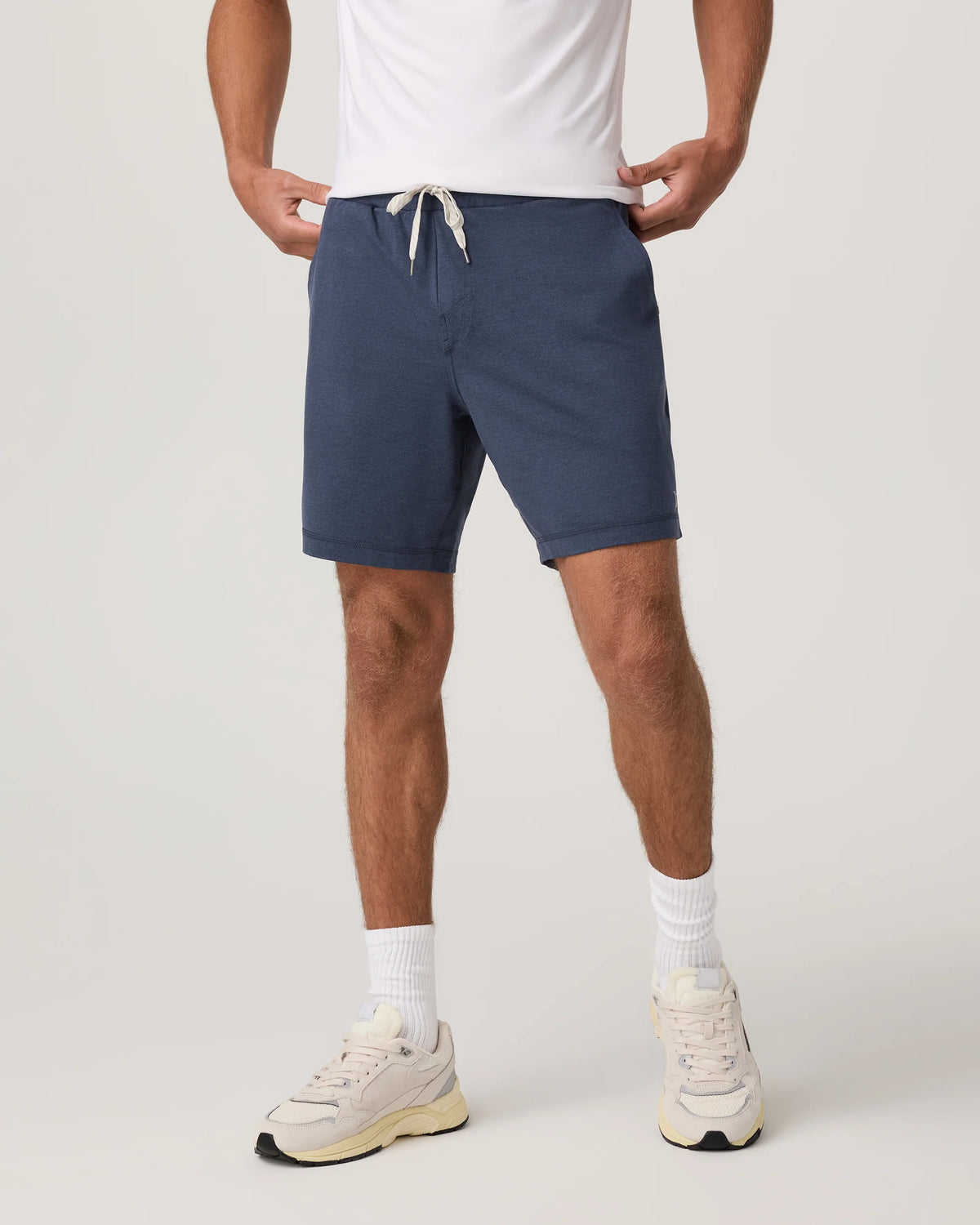 Vuori Ponto Performance 7" Short – Men’s Athletic Lounge Short