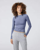 Vuori Long Sleeve Halo Crew - Women's | Ultra-Soft, Lightweight & Versatile Pullover for Everyday Comfort