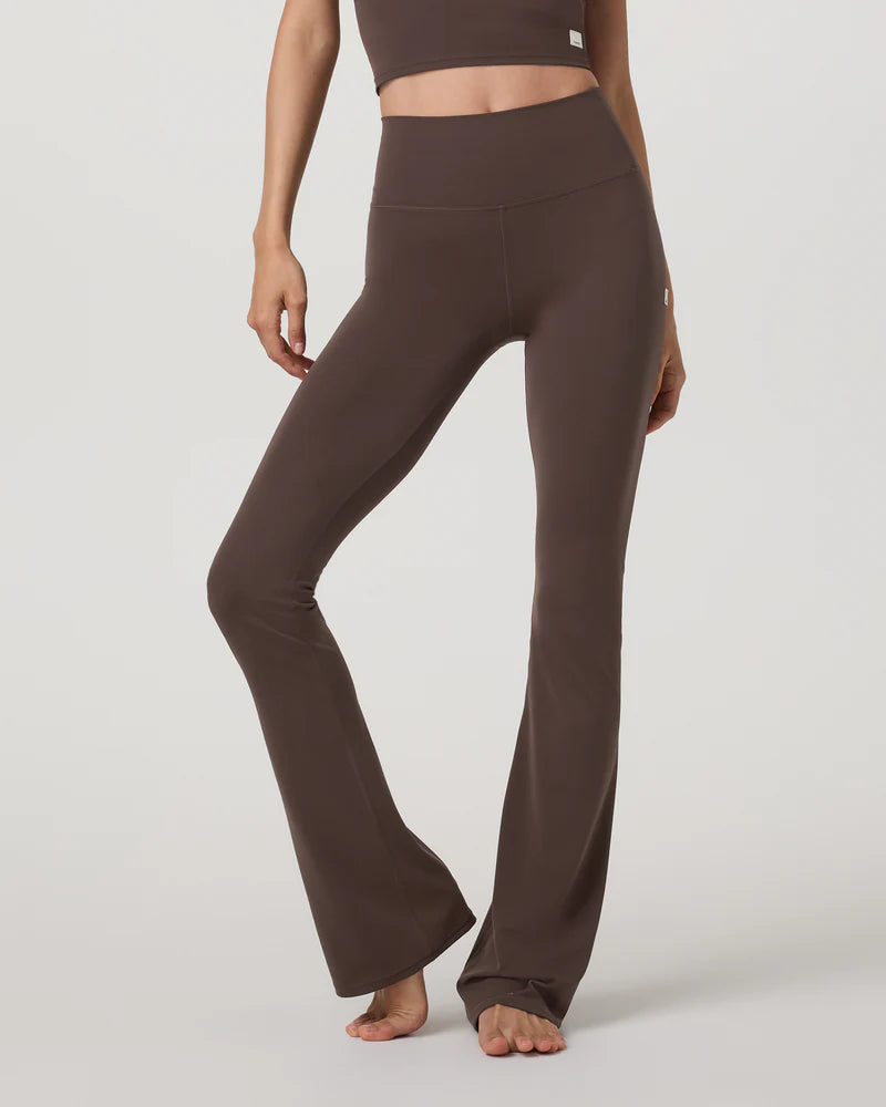 Vuori AllTheFeels Slim Flare - Women's
