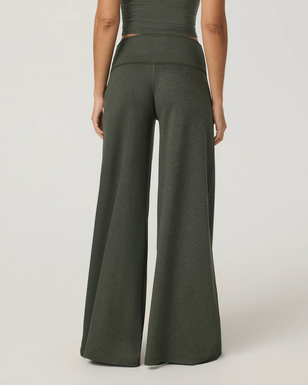 Vuori Halo Easy Wideleg Pant Women’s in Army Heather – on model