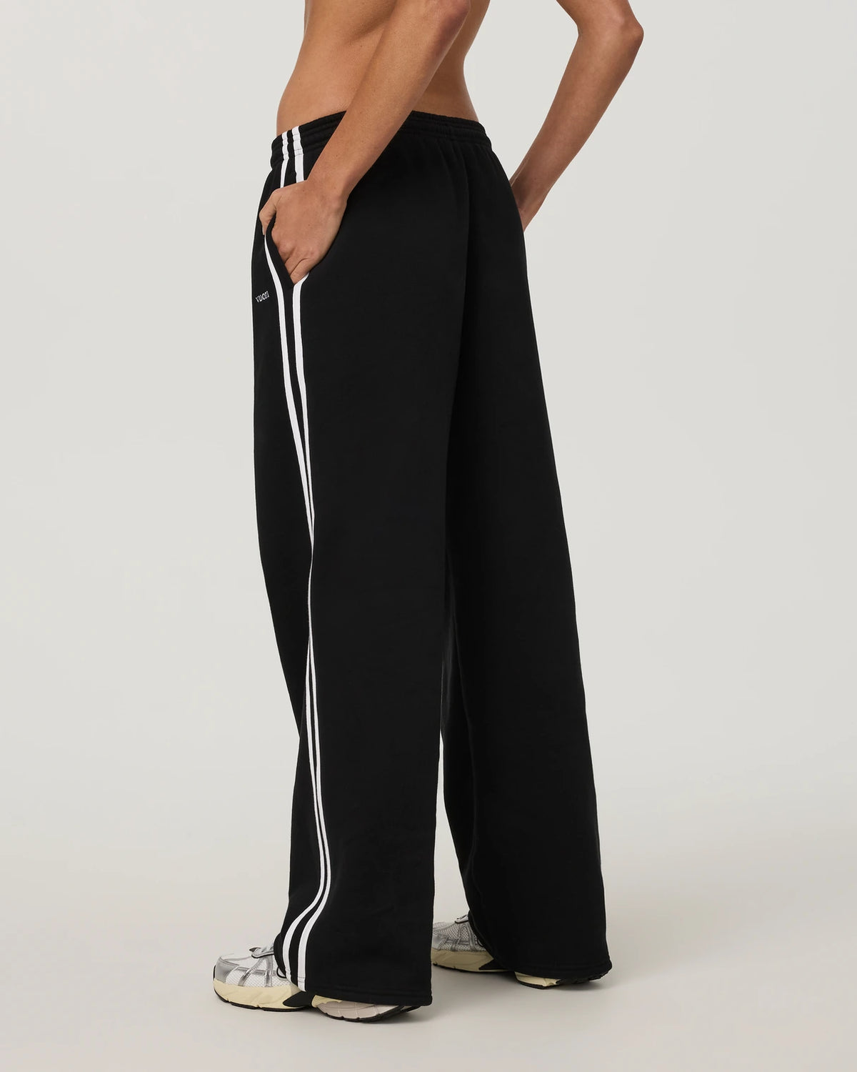 Vuori Restore Straight Leg Track Sweatpant Women’s in Black – on model