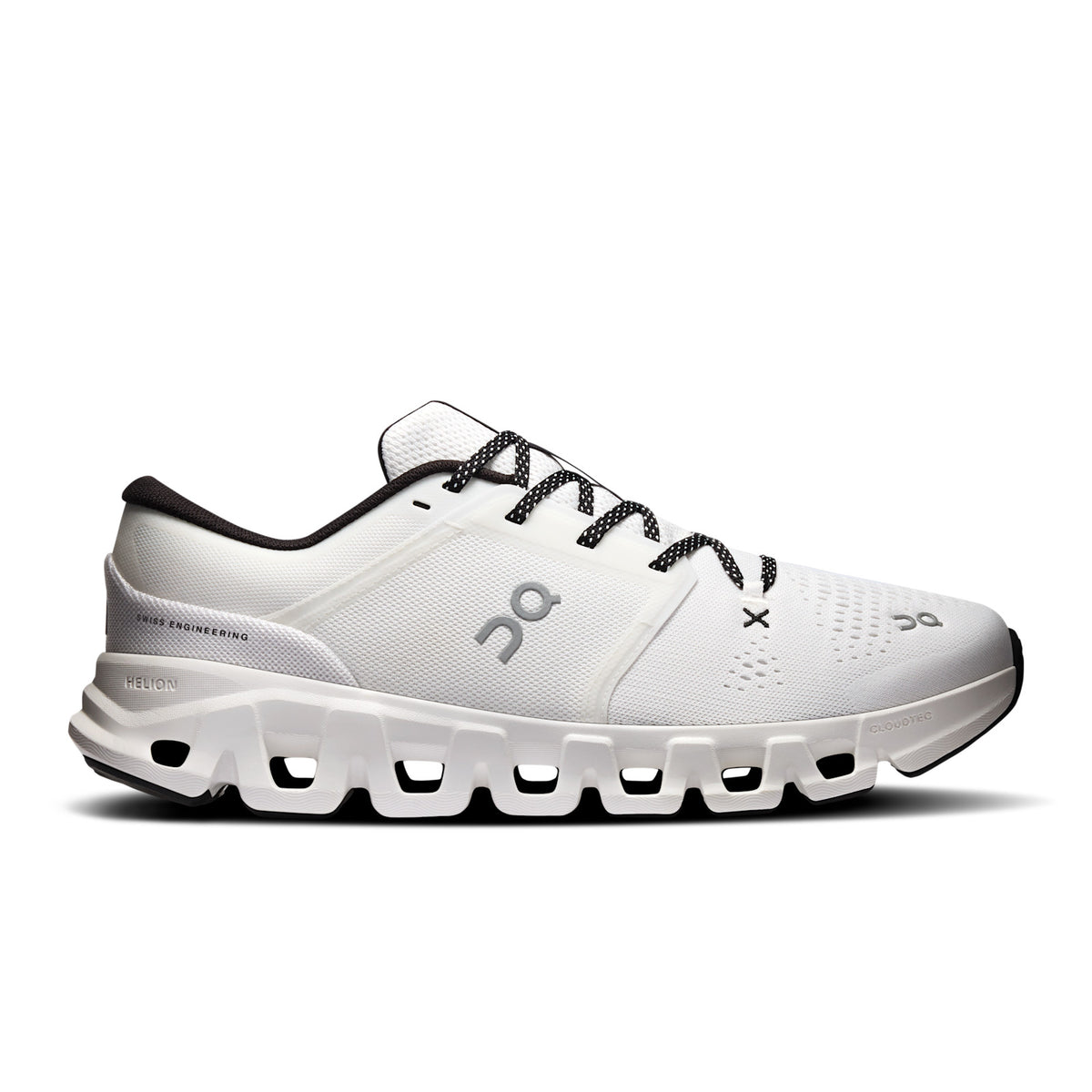On Cloud X 5 Men's shoe in White / Black