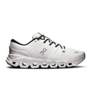 On Cloud X 5 Women's shoe in White / Black