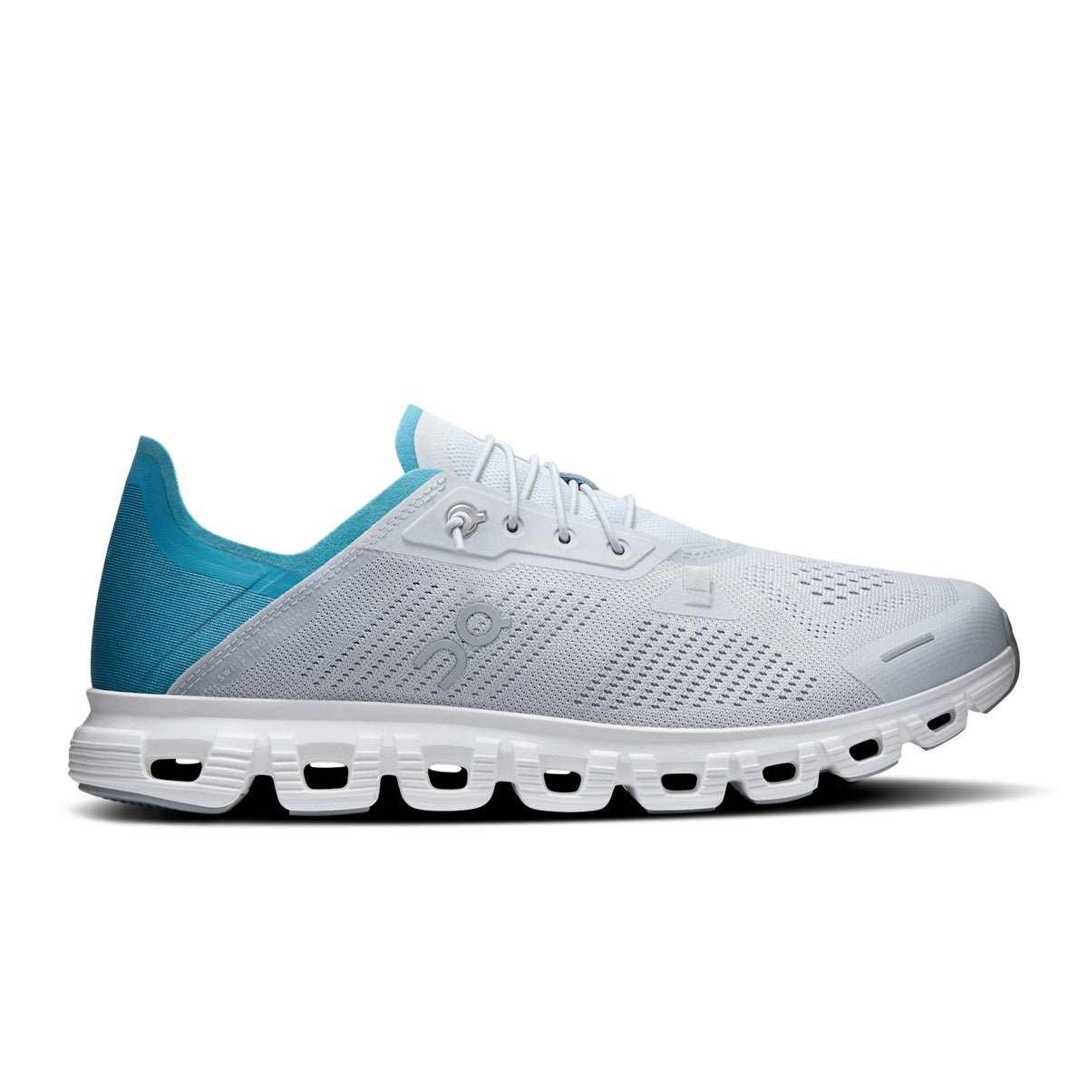 On Cloud 6 Coast Men's running shoe in Glacier / Biscayne