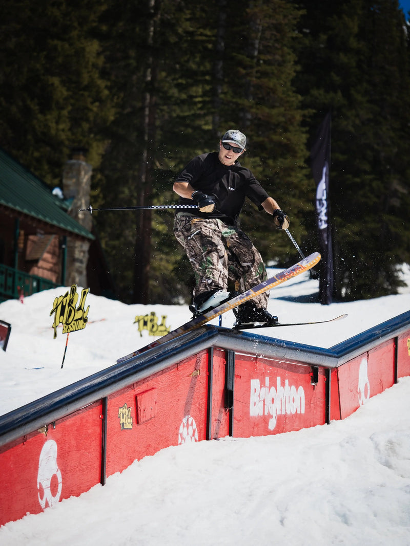 LINE Tom Wallisch Pro Skis 2025/2026 – High-Performance Freestyle Park Skis with Bio-Resin Tech & Reinforced Core